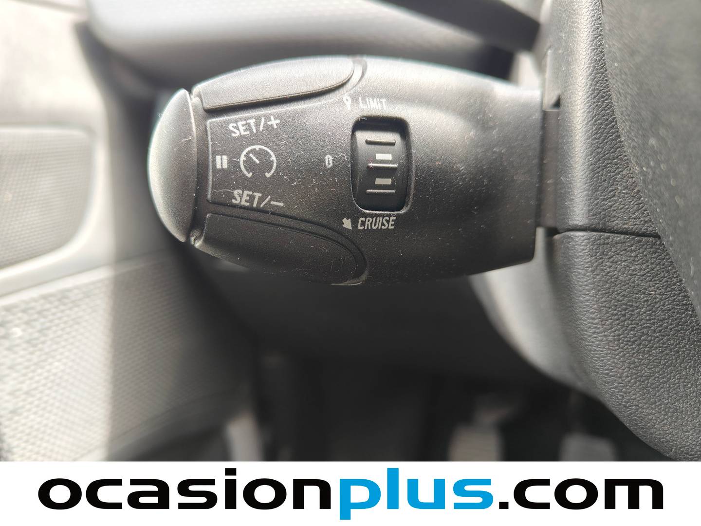 Acabados Peugeot 2008 Peugeot 2008 PureTech 82 Style (82 CV)