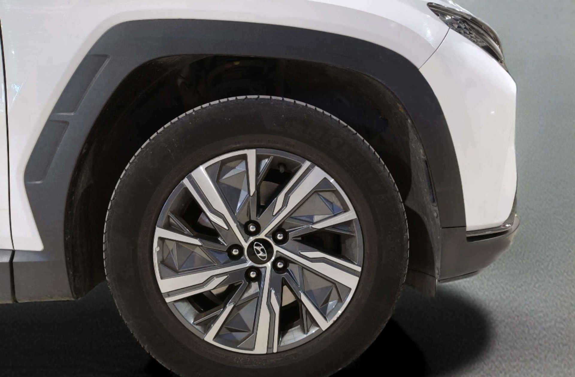 Hyundai Tucson 1.6 CRDi Maxx - foto 39