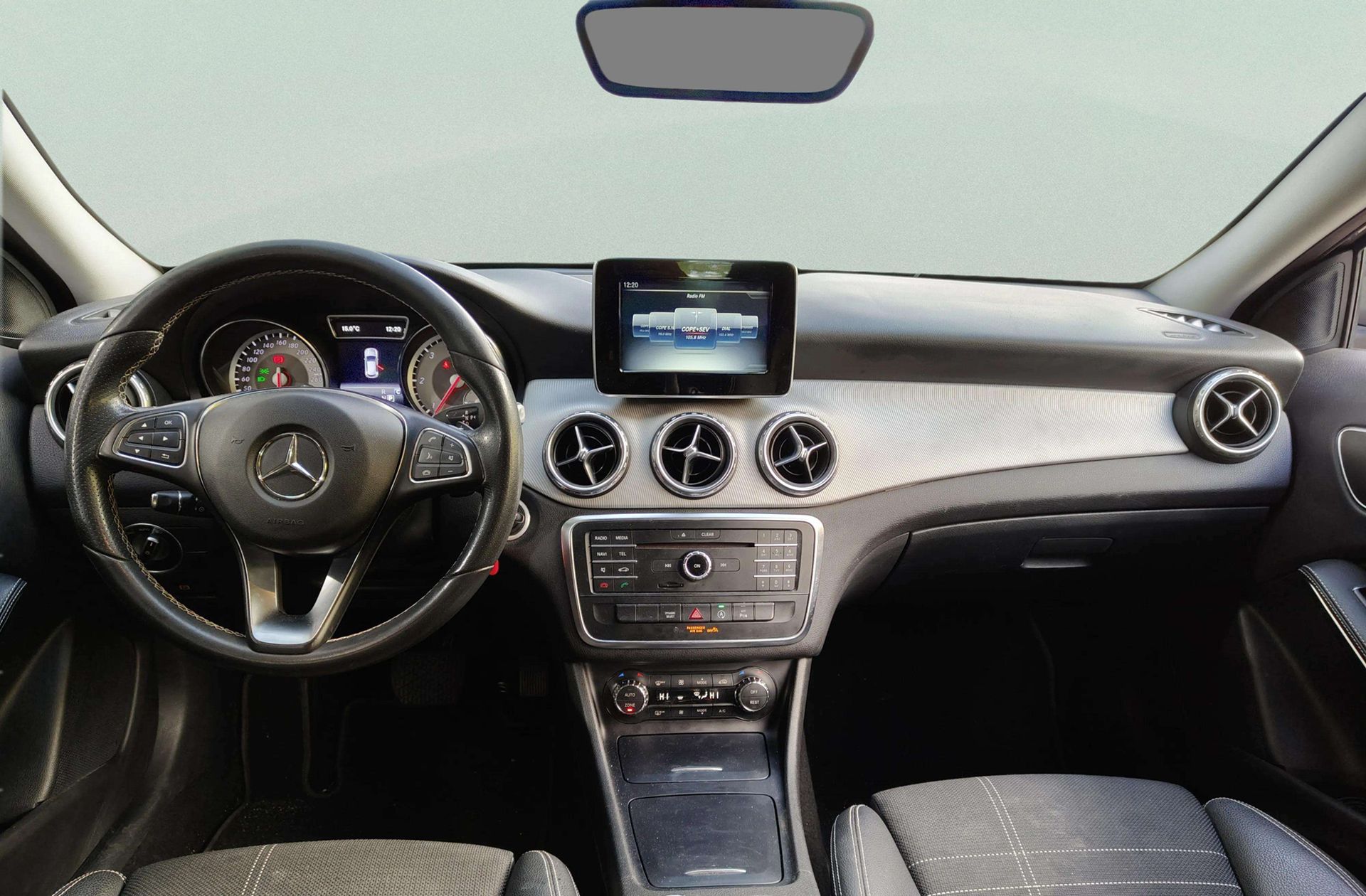 Mercedes-Benz GLA 200 d Urban - foto 6
