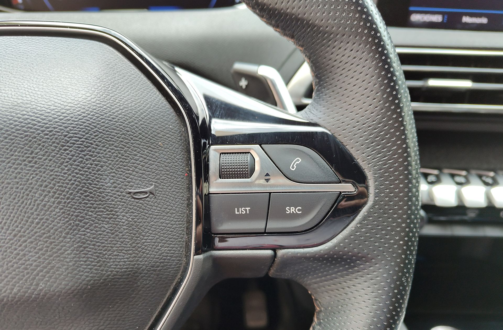 Peugeot 5008 PureTech 130 GT Line EAT8 7 plazas - foto 28