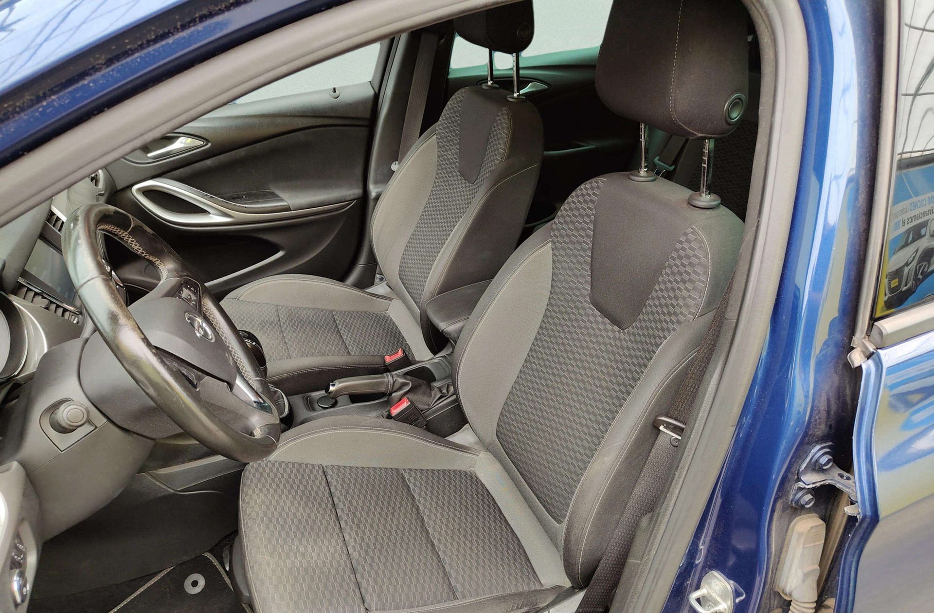 Opel Astra 1.2 Turbo SHT GS Line - foto 11
