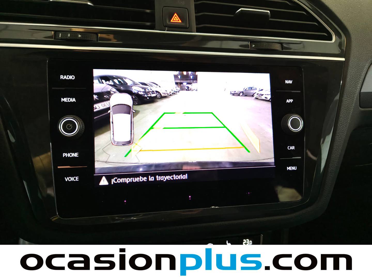 Equipamiento del Volkswagen Tiguan Volkswagen Tiguan Sport 2.0 TDI (150 CV) DSG Pack R-Line
