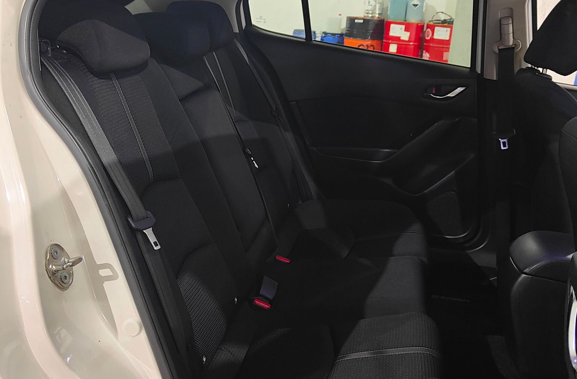 Mazda Mazda3 2.0 GE Black Tech Edition - foto 20
