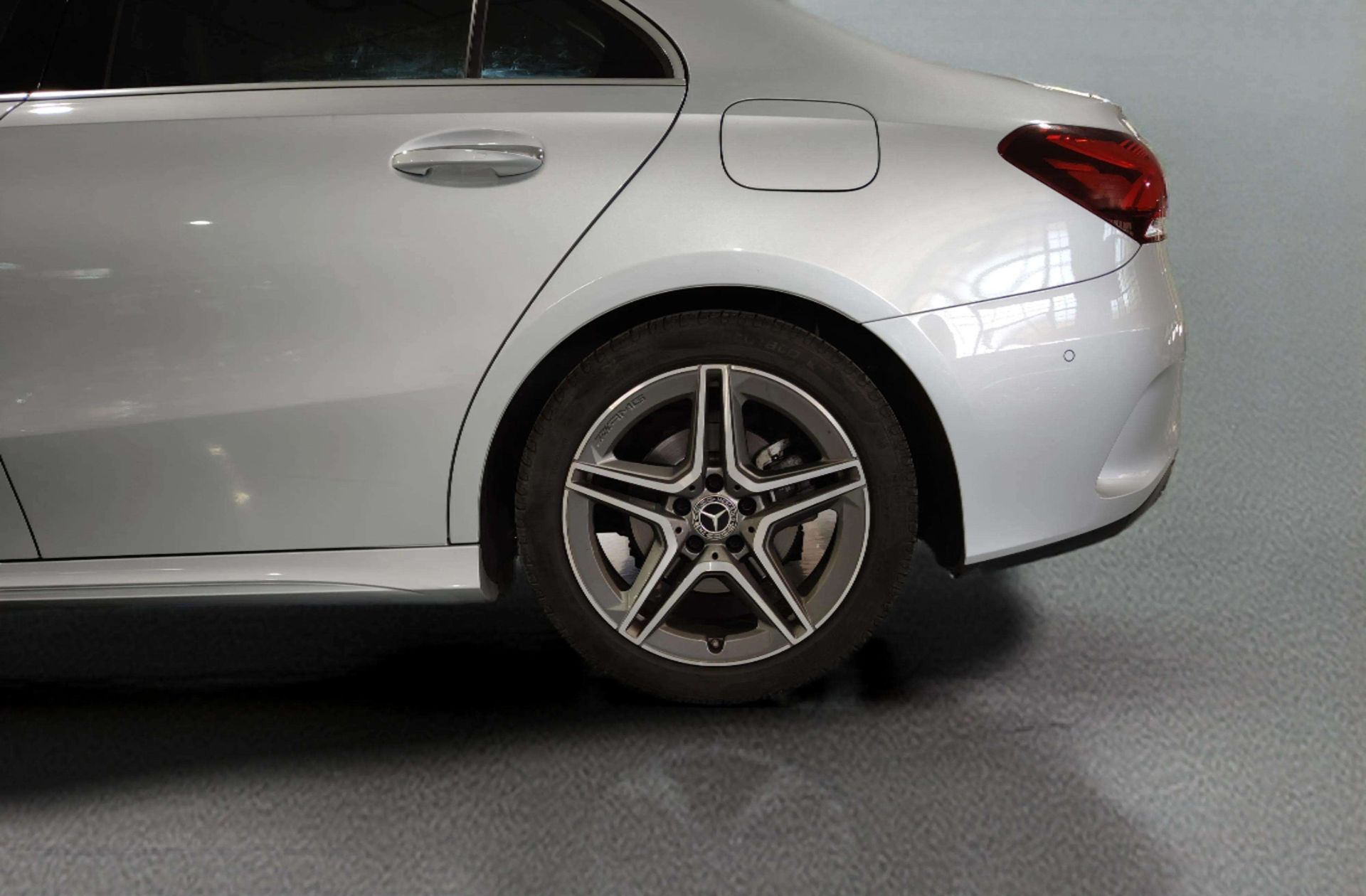 Mercedes-Benz Clase A 220 Sedán 4Matic Pack AMG - foto 35