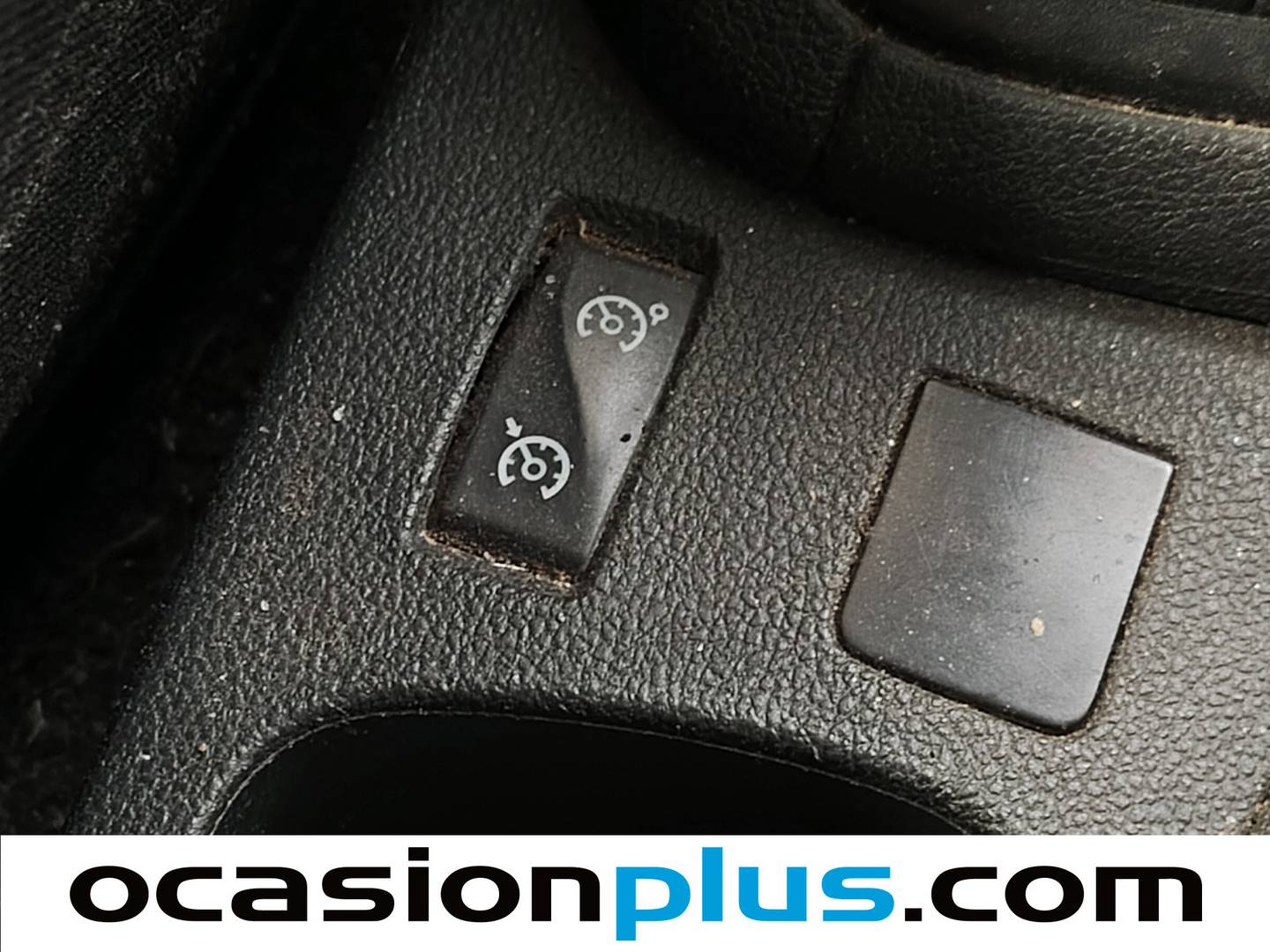 Extras del Renault Clio Renault Clio Business Energy dCi (75 CV)