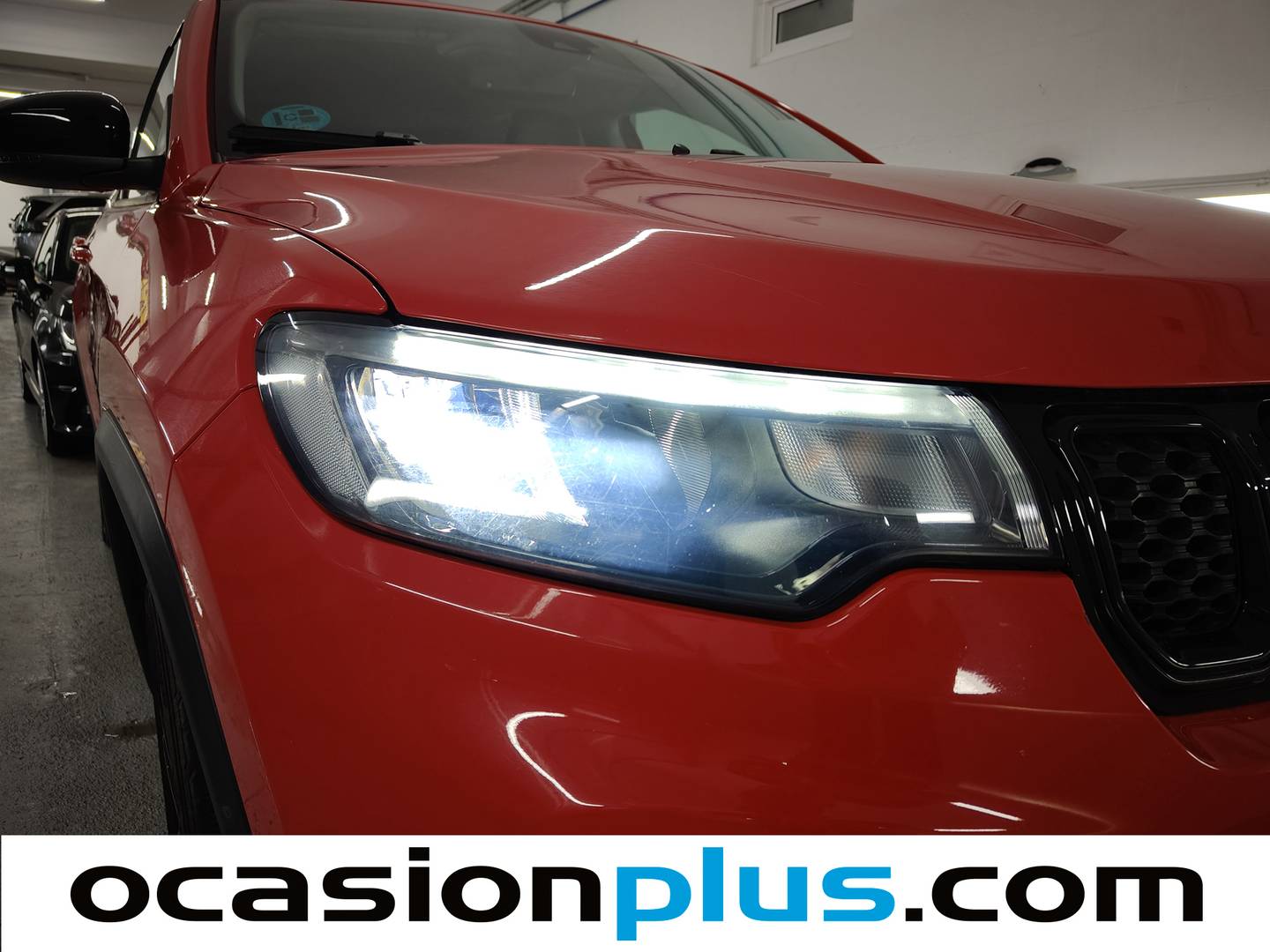 Foto Jeep Compass Jeep Compass 1.3 Gse Night Eagle FWD MT (130 CV)