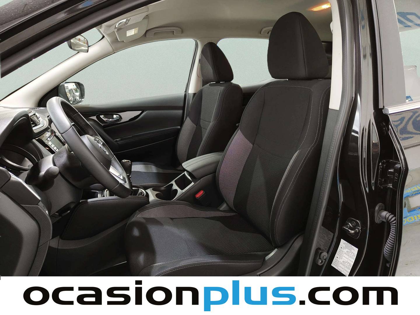 Foto asientos delanteros Nissan QASHQAI Nissan Qashqai DIG-T 140 Acenta 4x2 (140 CV)