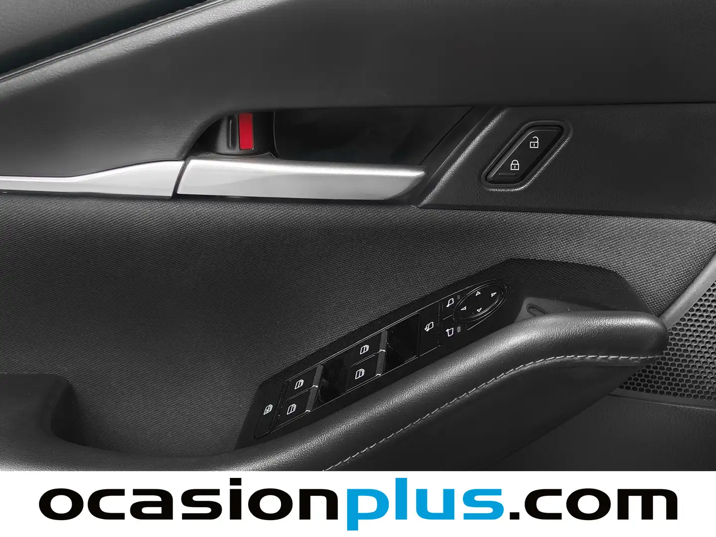 Foto Mazda CX-30 Mazda CX-30 2.0 e-Skyactive G MHEV Prime-line (122 CV)