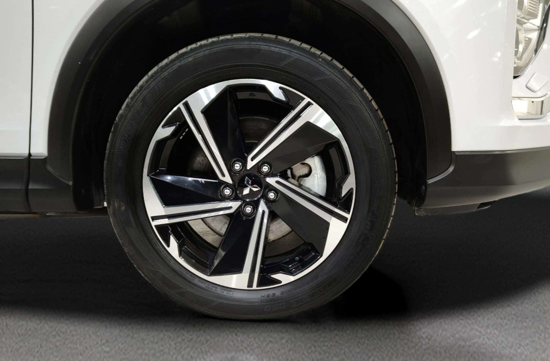 Mitsubishi Eclipse Cross 2.4 PHEV Kaiteki 4WD - foto 38
