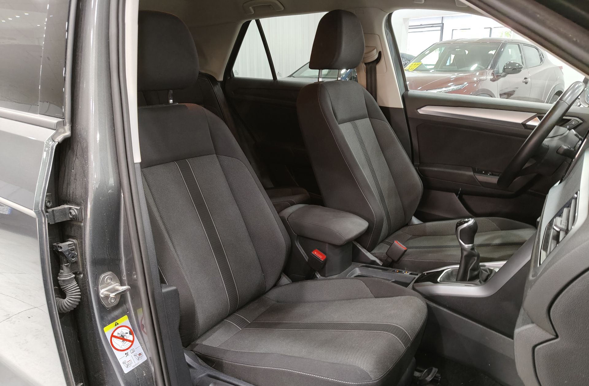 Volkswagen T-Roc Life 1.0 TSI - foto 18