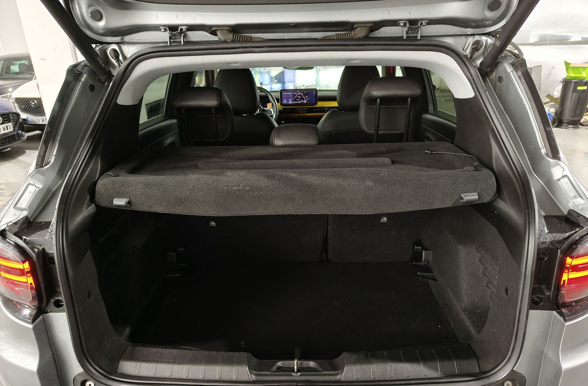 Jeep Avenger 1.2 G Summit - foto 23