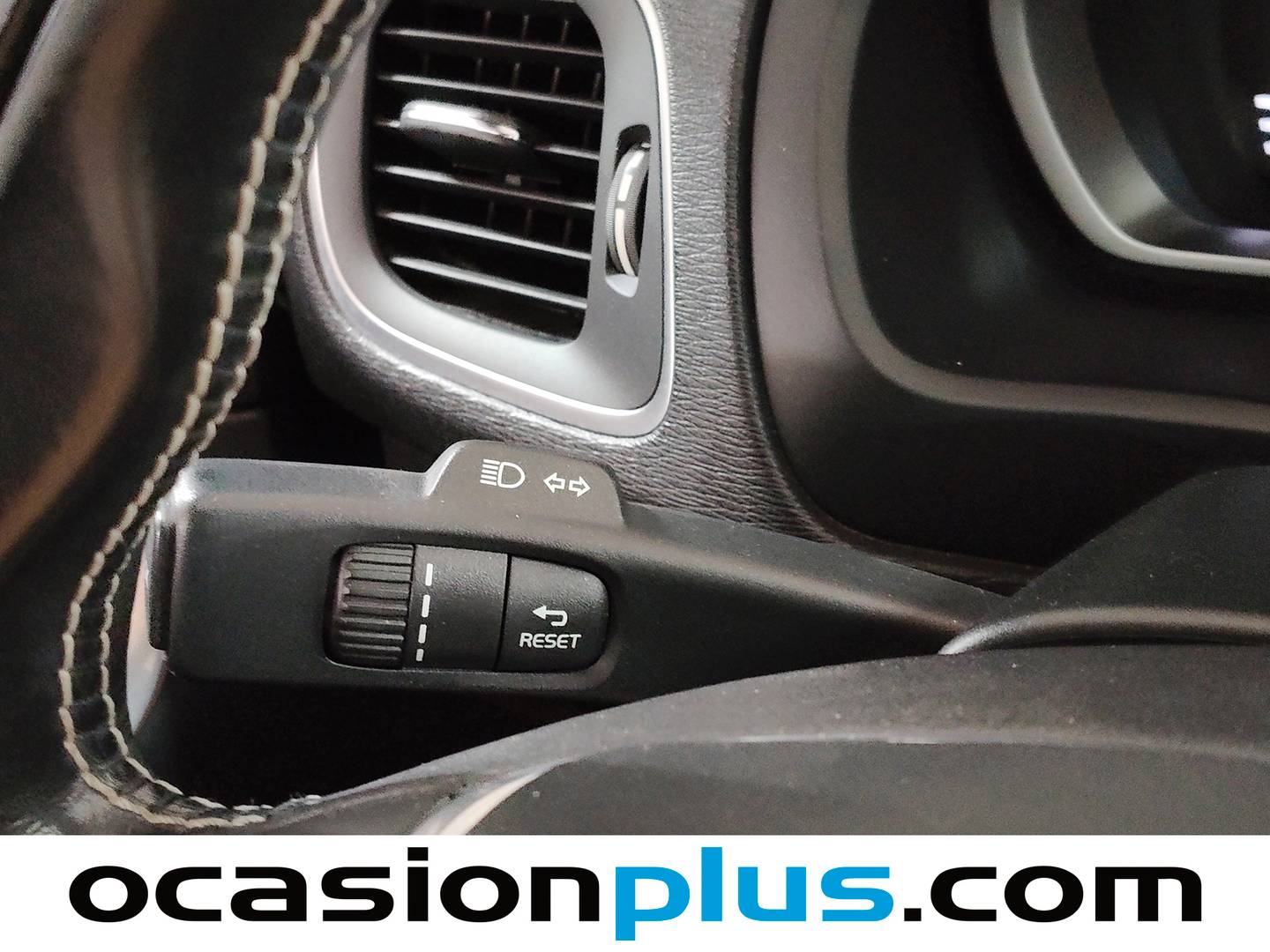 Volvo V40 Volvo V40 D4 R-Design Momentum Auto (190 CV) de segunda mano