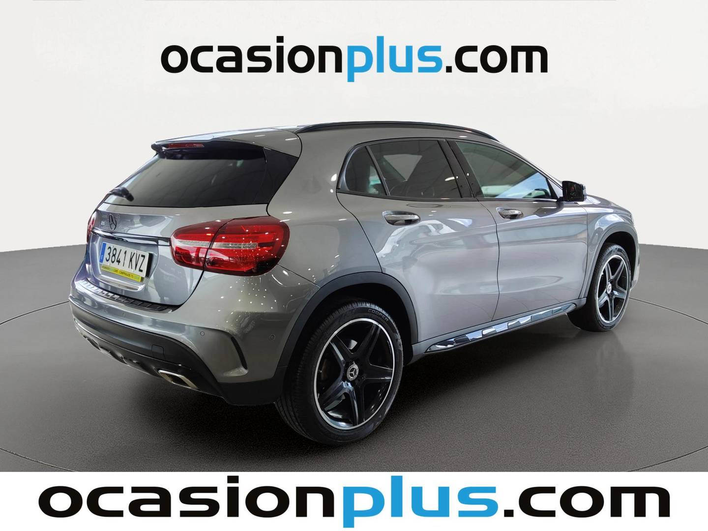 Foto trasera Mercedes GLA Mercedes GLA 250 4Matic (211 CV) derecha