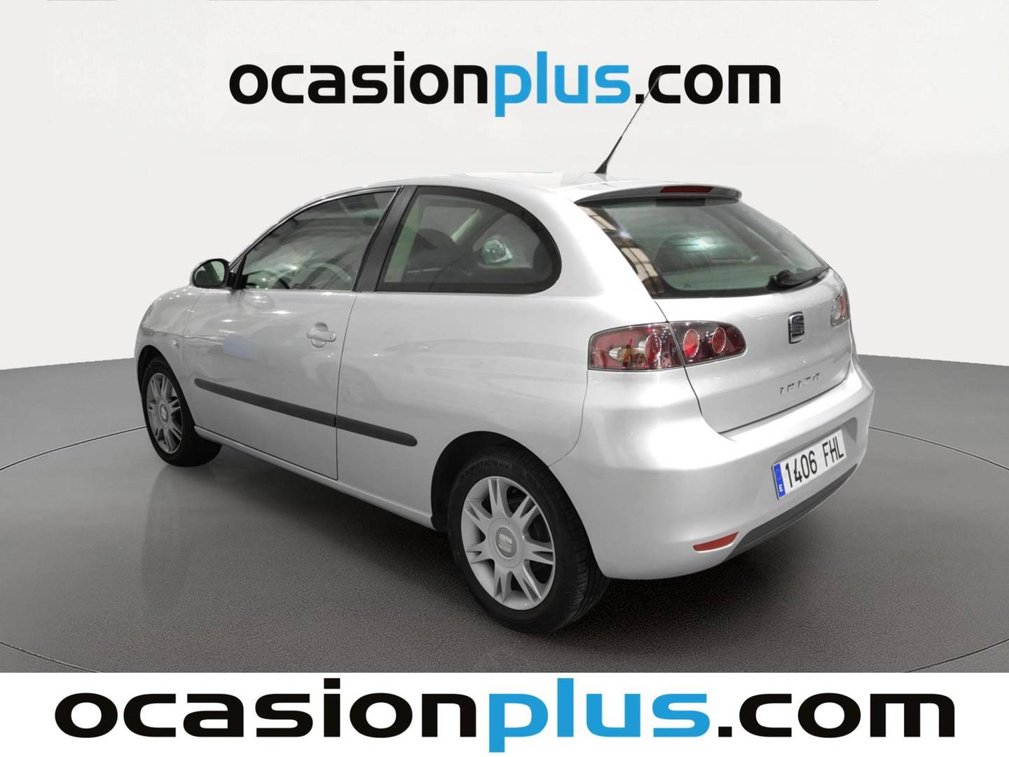 Foto trasera Seat Ibiza Seat Ibiza 1.4 16v Reference (85 CV) izquierda
