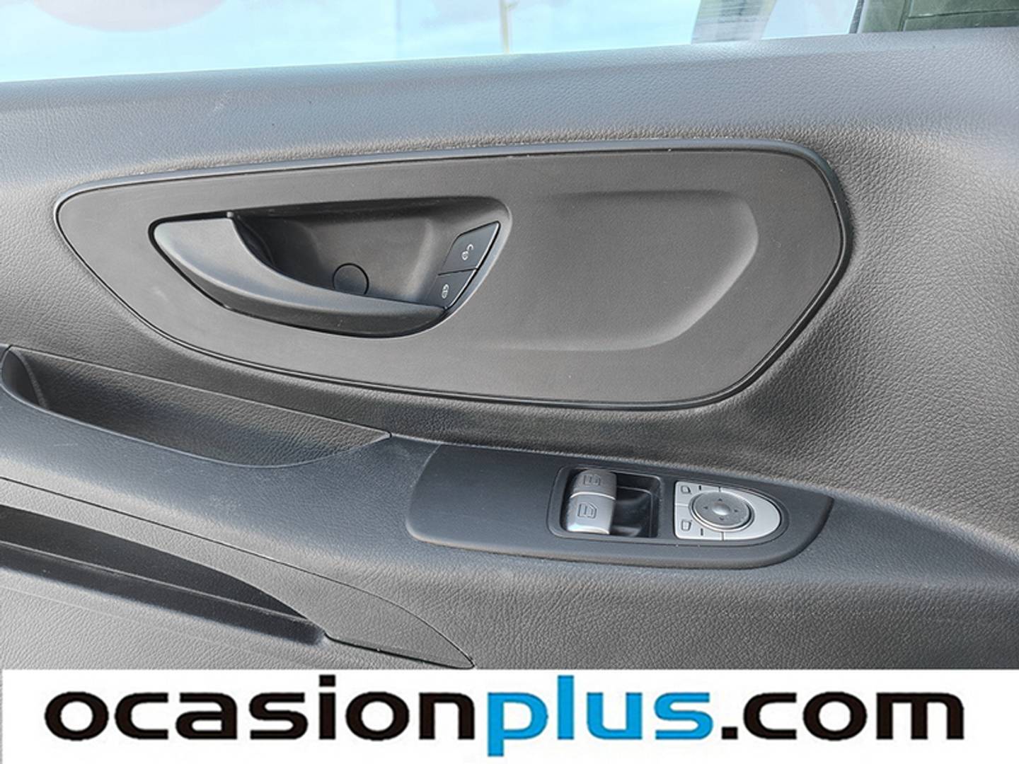 Mercedes Vito Mercedes Vito Combi 114 CDI Tourer Pro Compacta Auto (136 CV) seminuevo