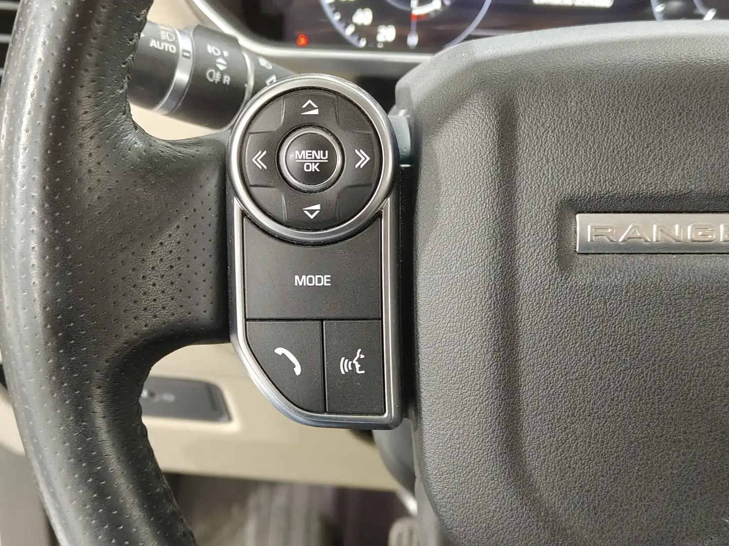 Foto Land Rover Range Rover Sport Land Rover Range Rover Sport 3.0 TDV6 HSE (258 CV)