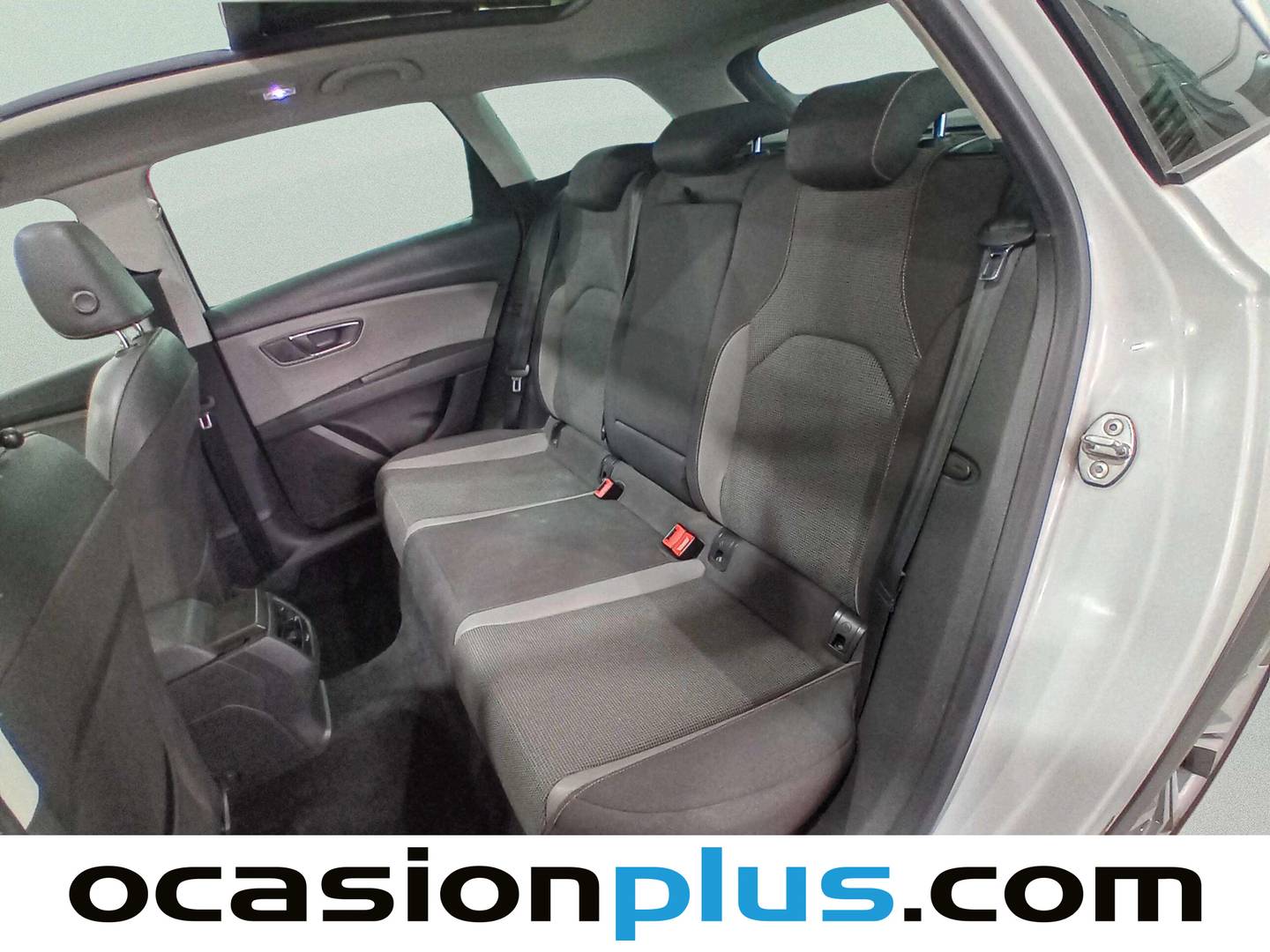 Foto asientos traseros Seat León Seat León ST 1.8 TSI S&S X-perience 4Drive DSG (180 CV)