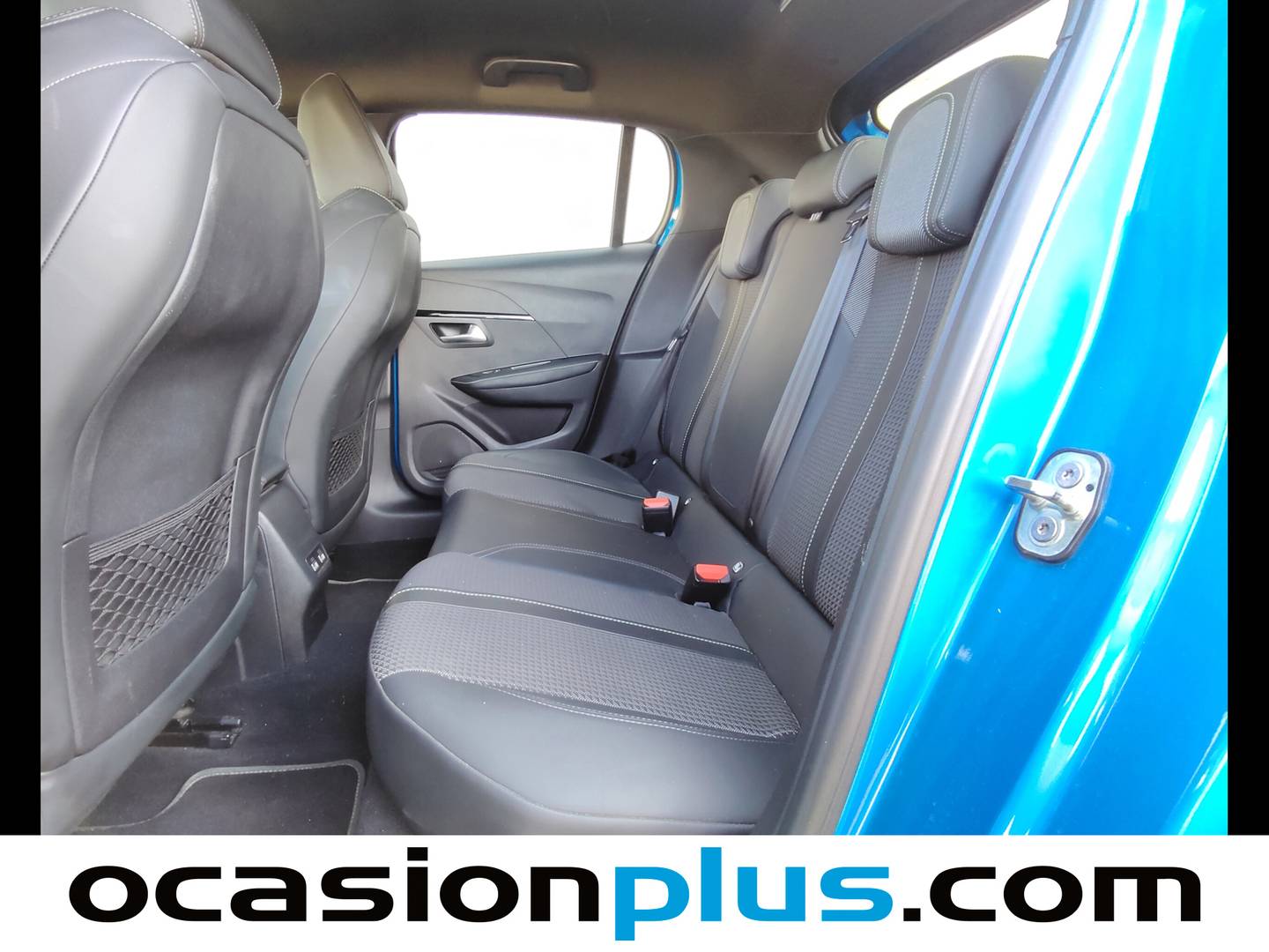 Foto asientos traseros Peugeot 208 Peugeot 208 PureTech 100 GT (100 CV)