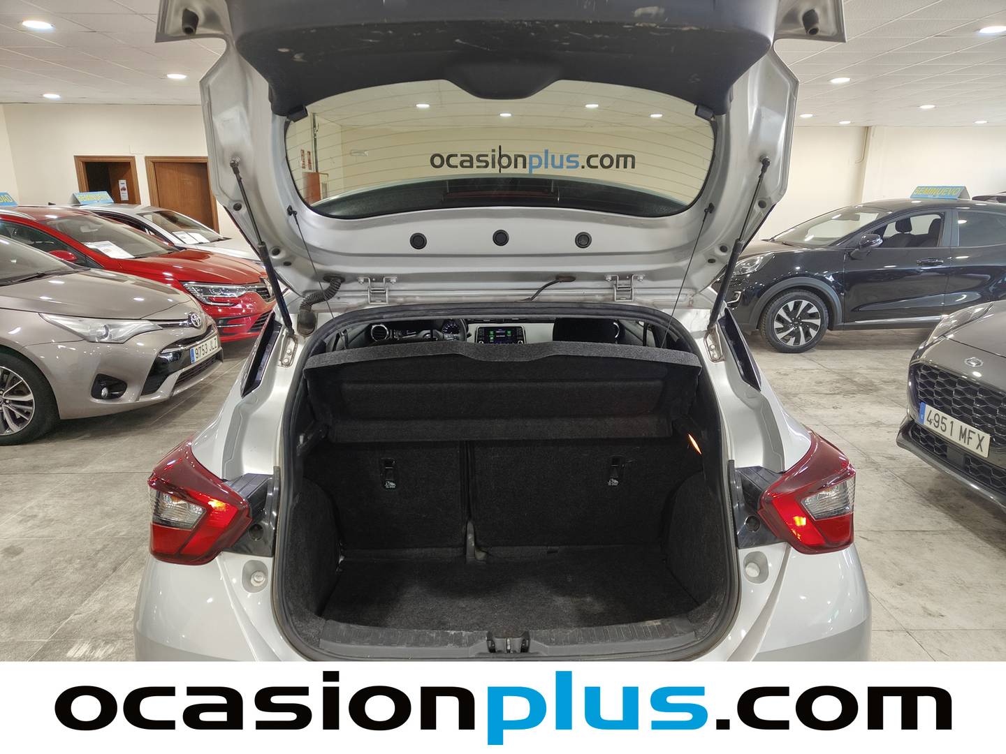 Fotos maletero Nissan Micra Nissan Micra IG-T N-Connecta CVT (100 CV)