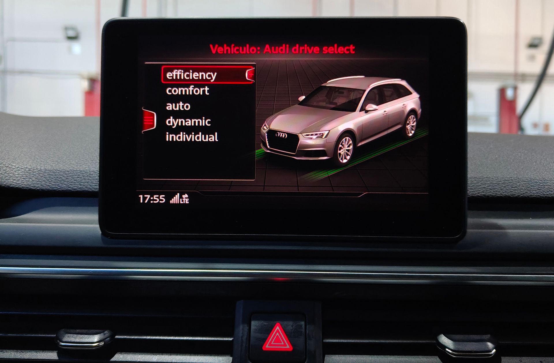 Audi A4 Avant 40 g-tron S-Tronic Pack S-Line - foto 15