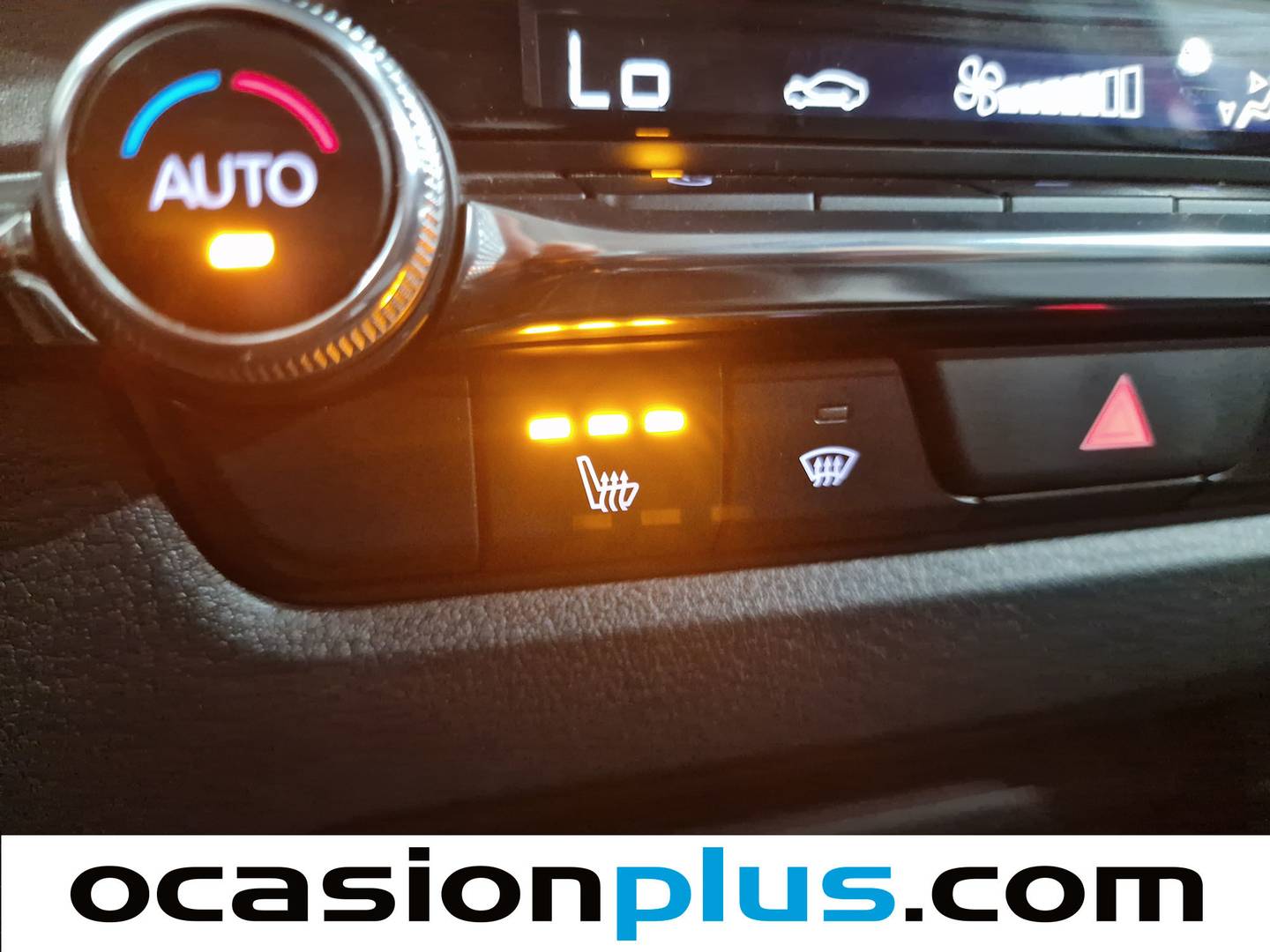 Foto Mazda CX-30 Mazda CX-30 2.0 e-SKYACTIV-X Homura 2WD (186 CV)