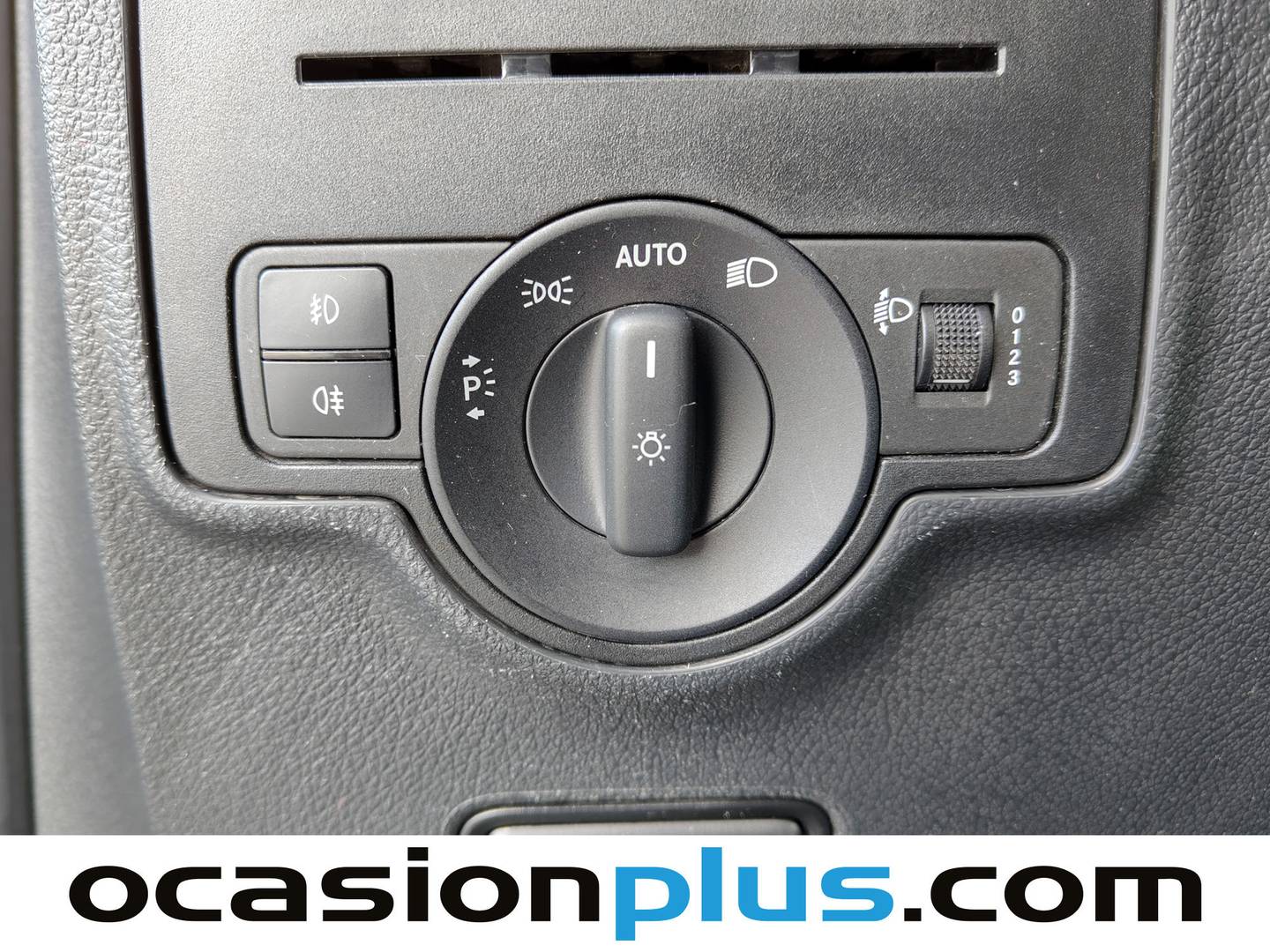 Extras y acabados del Mercedes Vito Mercedes Vito Furgon 116 CDI Pro Larga (163 CV)