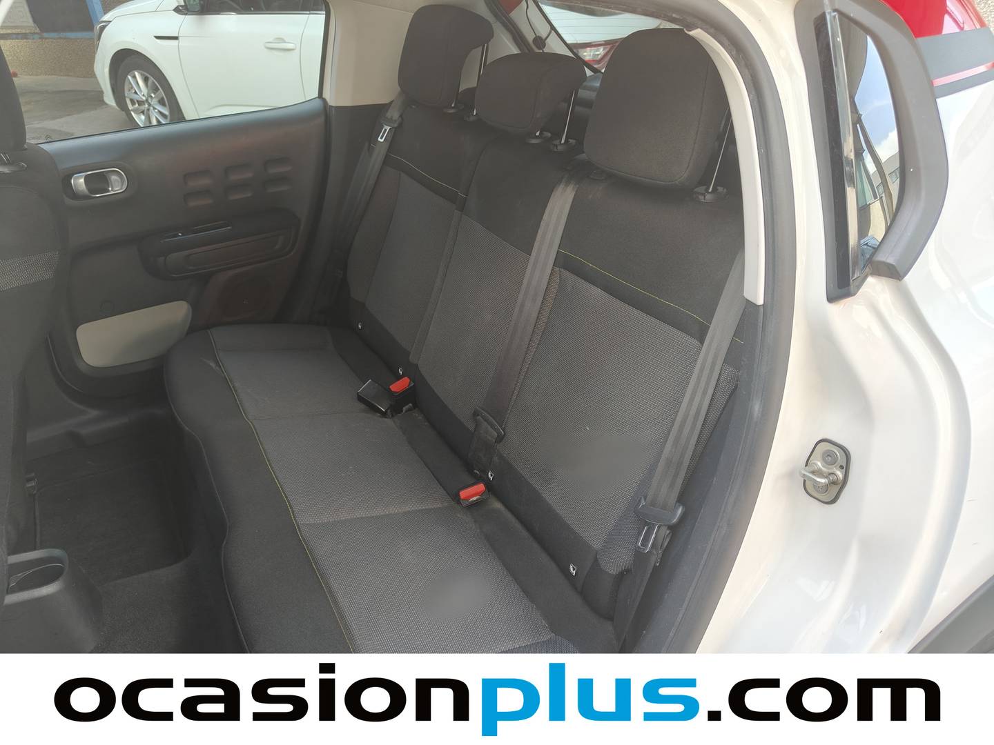 Foto asientos traseros Citroën C3 Citroën C3 BlueHDi 100 S&S Shine (99 CV)