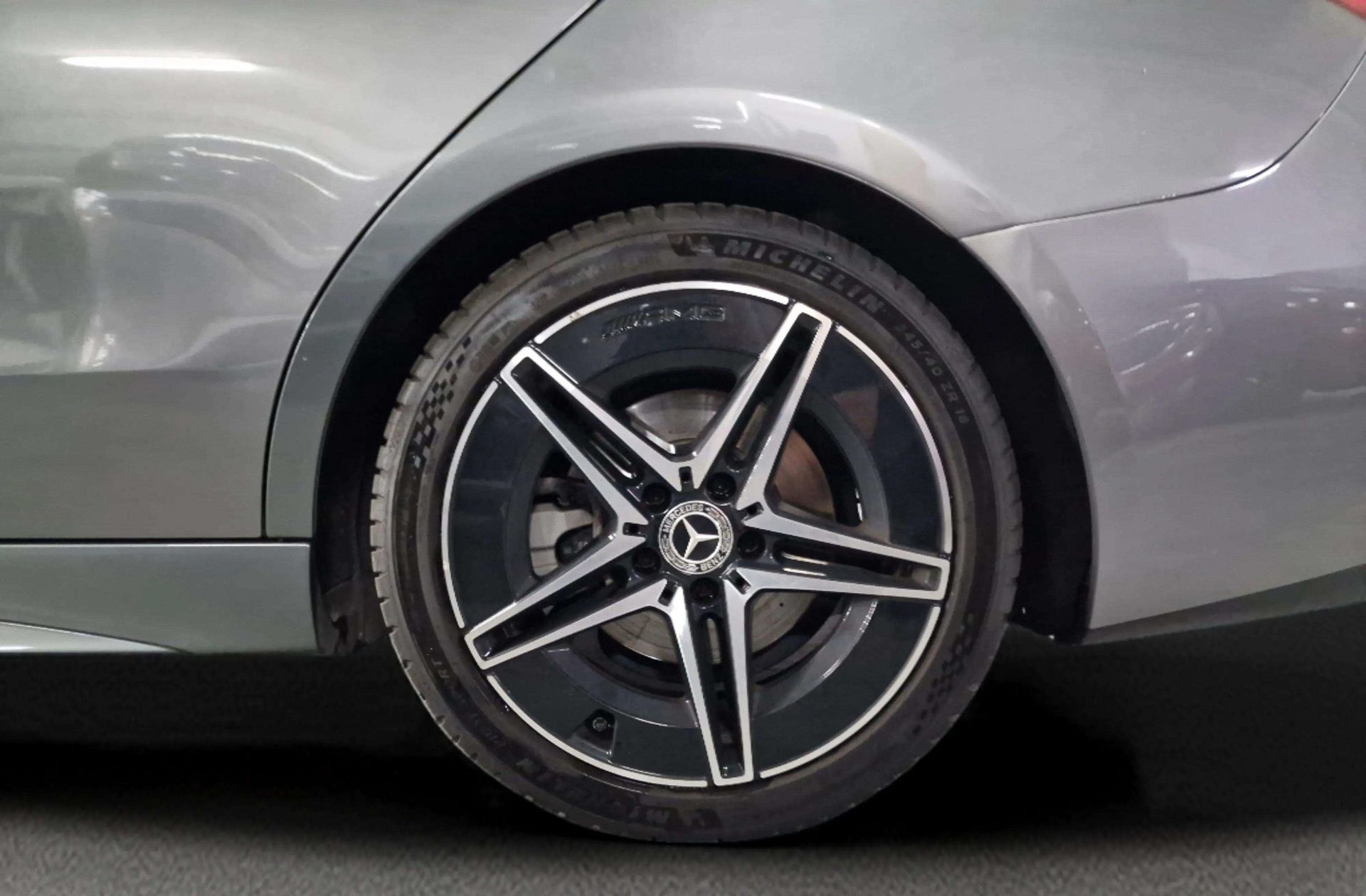 Mercedes-Benz Clase C 220 d Pack AMG - foto 41