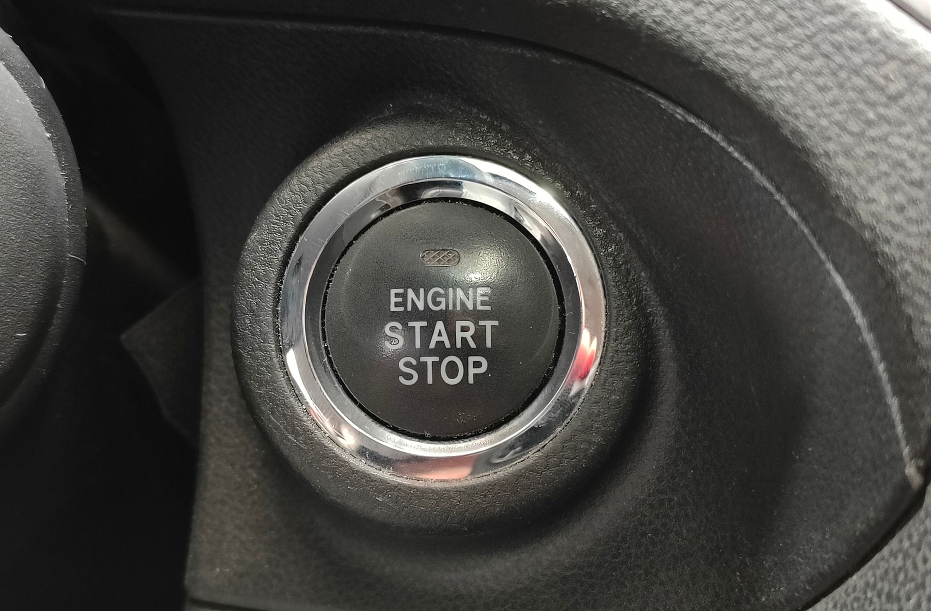 Subaru XV 2.0i Hybrid Executive Plus CVT - foto 37