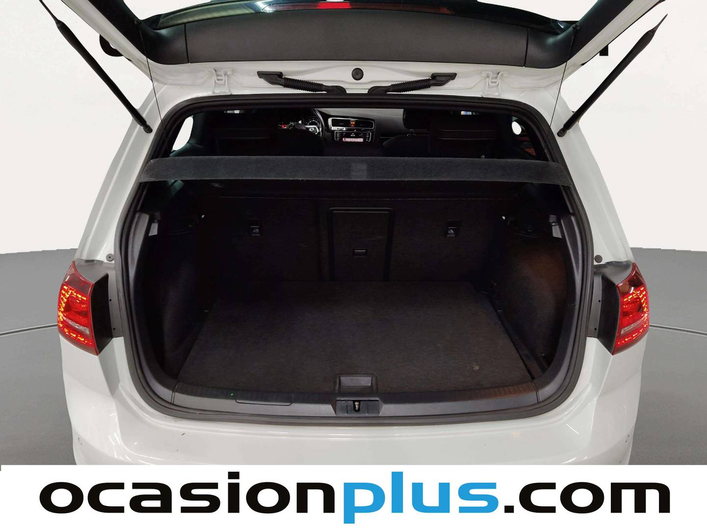 Fotos maletero Volkswagen Golf Volkswagen Golf GTD 2.0 TDI BMT (184 CV)