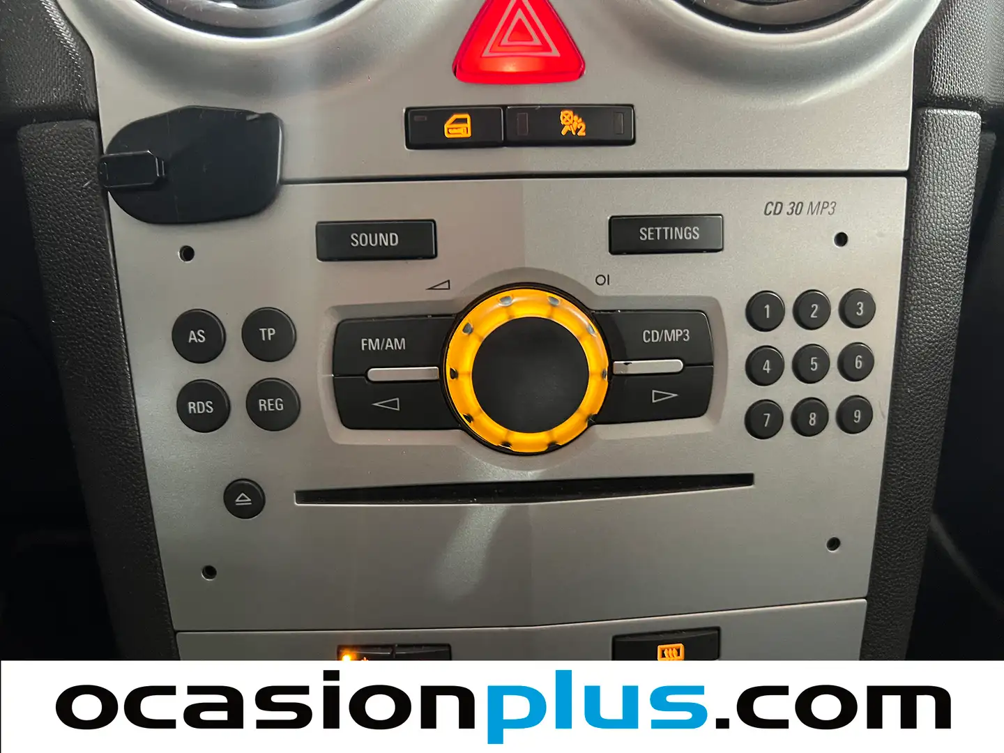 Foto Opel Corsa Opel Corsa 1.2 C`Mon (85 CV)