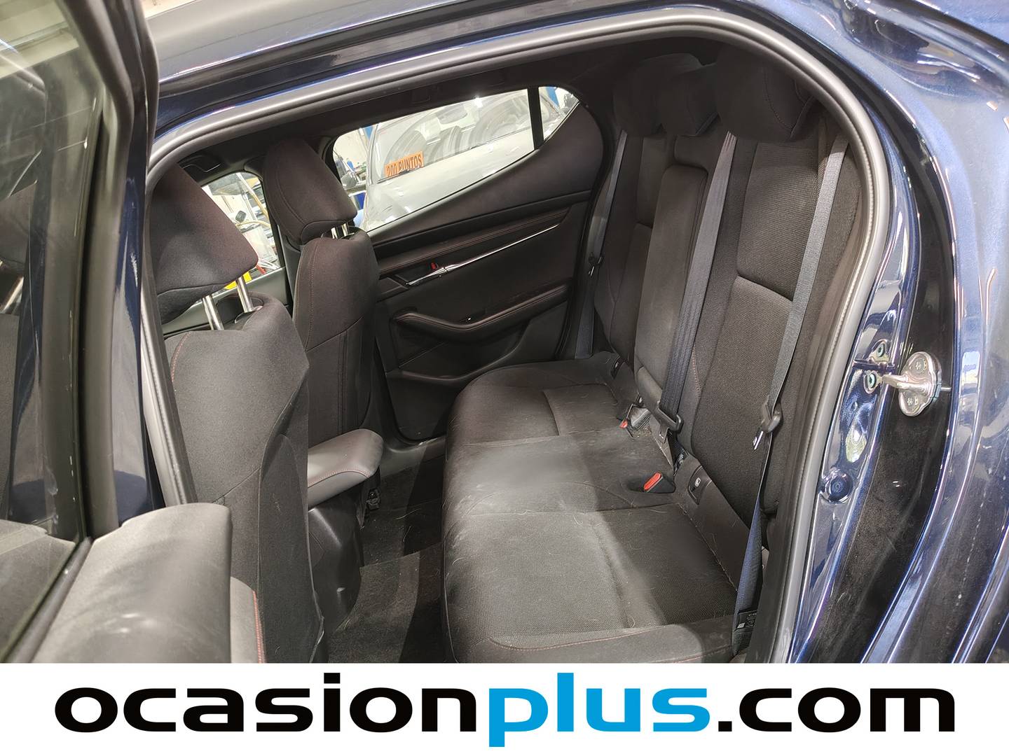 Foto asientos traseros Mazda Mazda3 Mazda Mazda 3 2.0 e-SKYACTIV-G Homura (122 CV)