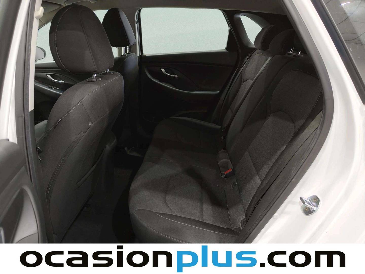 Foto asientos traseros Hyundai i30 Hyundai i30 1.0 TGDI 48V Klass (120 CV)