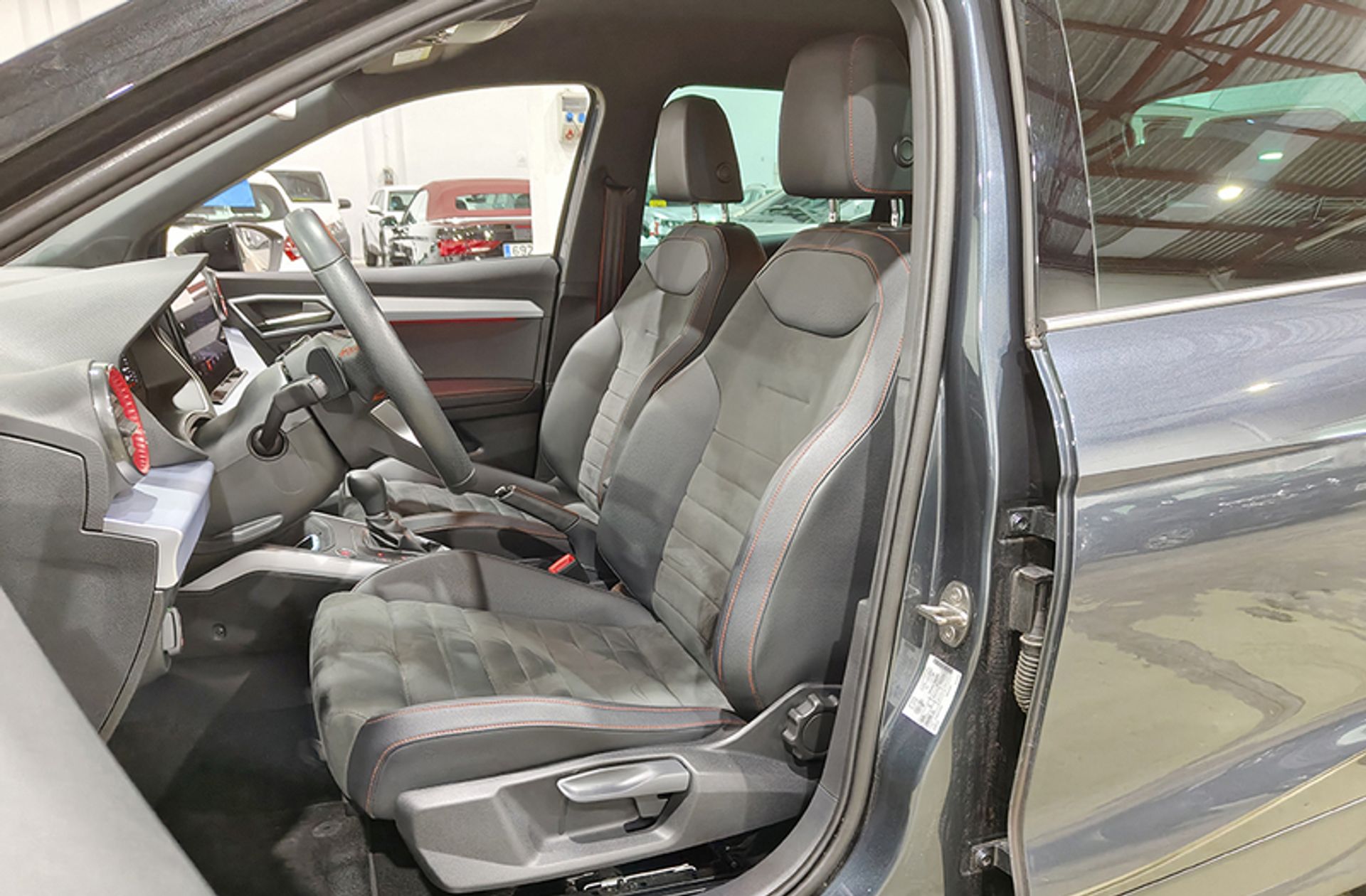 SEAT Arona 1.5 TSI FR Plus DSG - foto 16