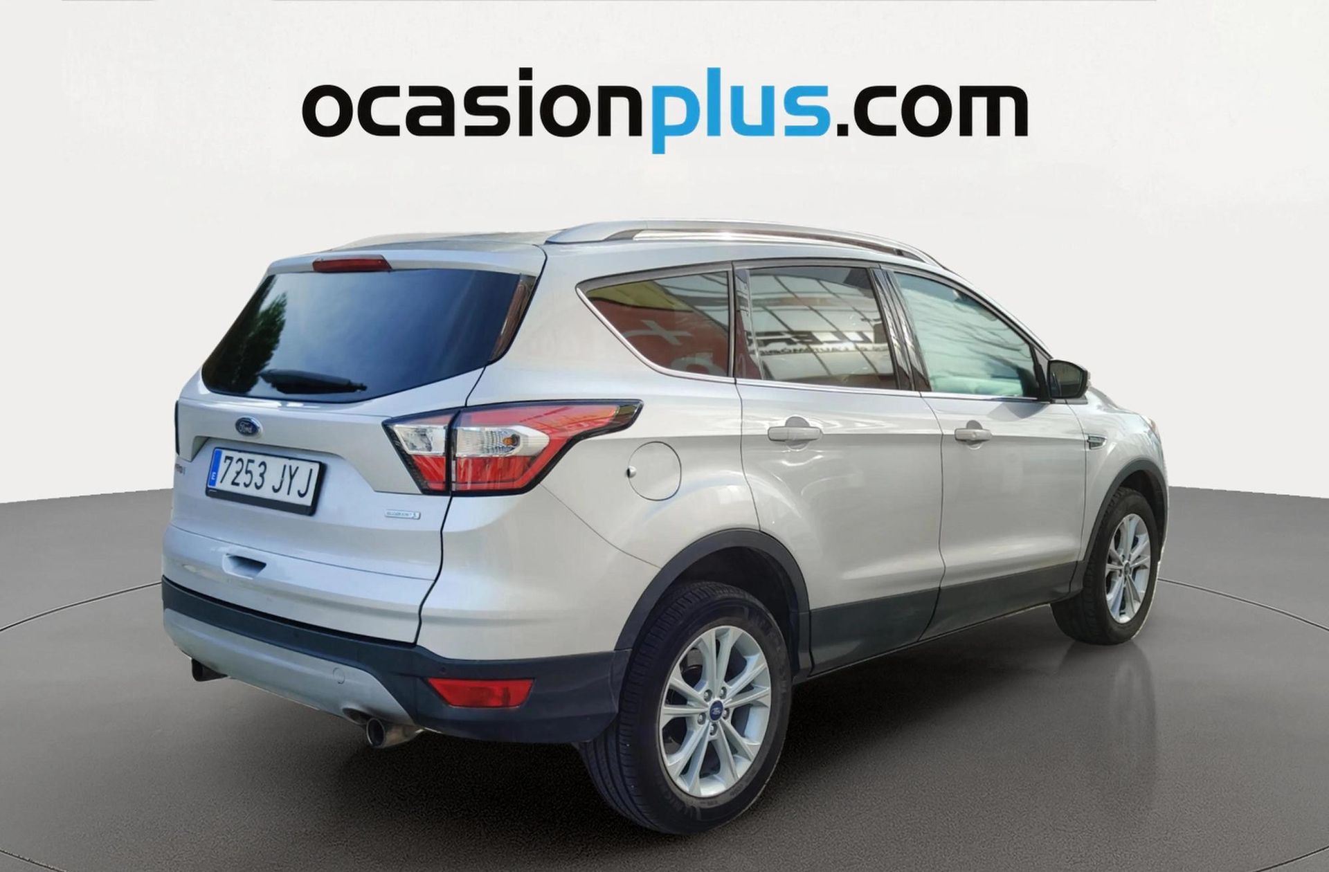 Ford Kuga 1.5 EcoBoost Titanium 4x2 - foto 4