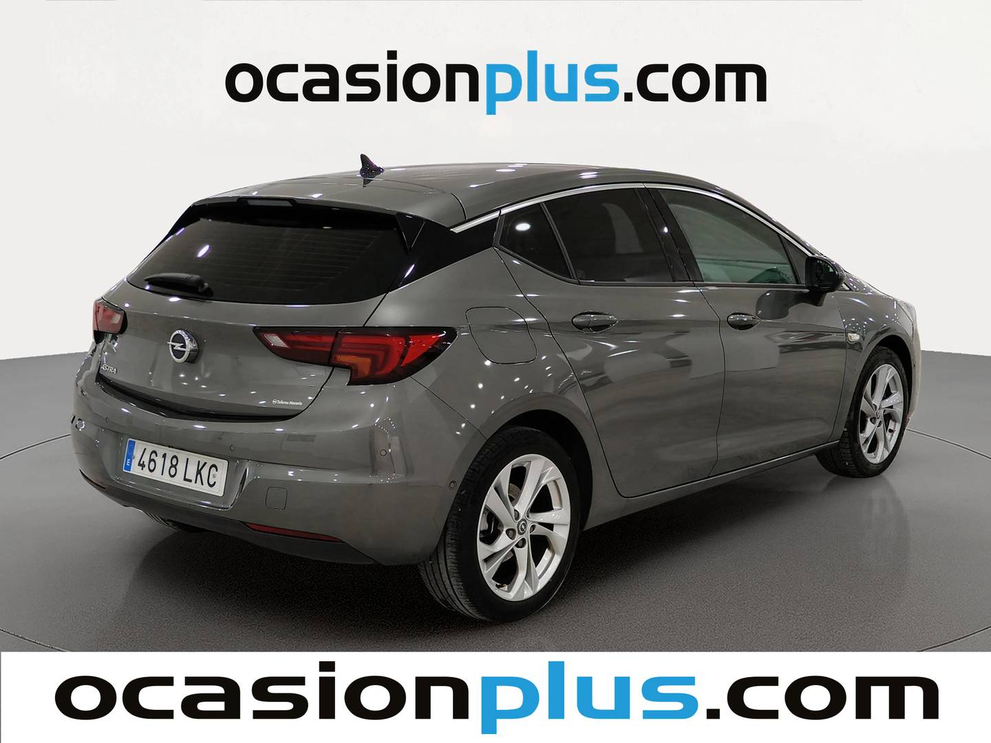 Foto trasera Opel Astra Opel Astra 1.5 D Elegance (122 CV) derecha