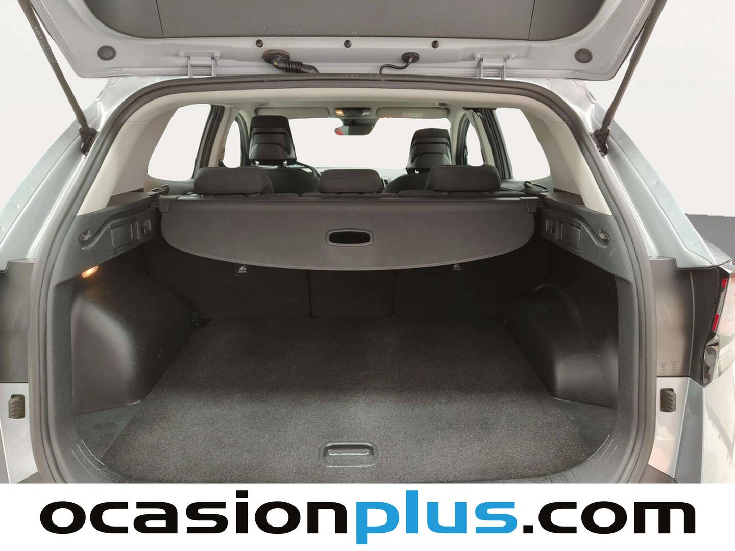 Fotos maletero KIA Sportage KIA Sportage 1.6 T-GDi MHEV Drive 4x2 (150 CV)