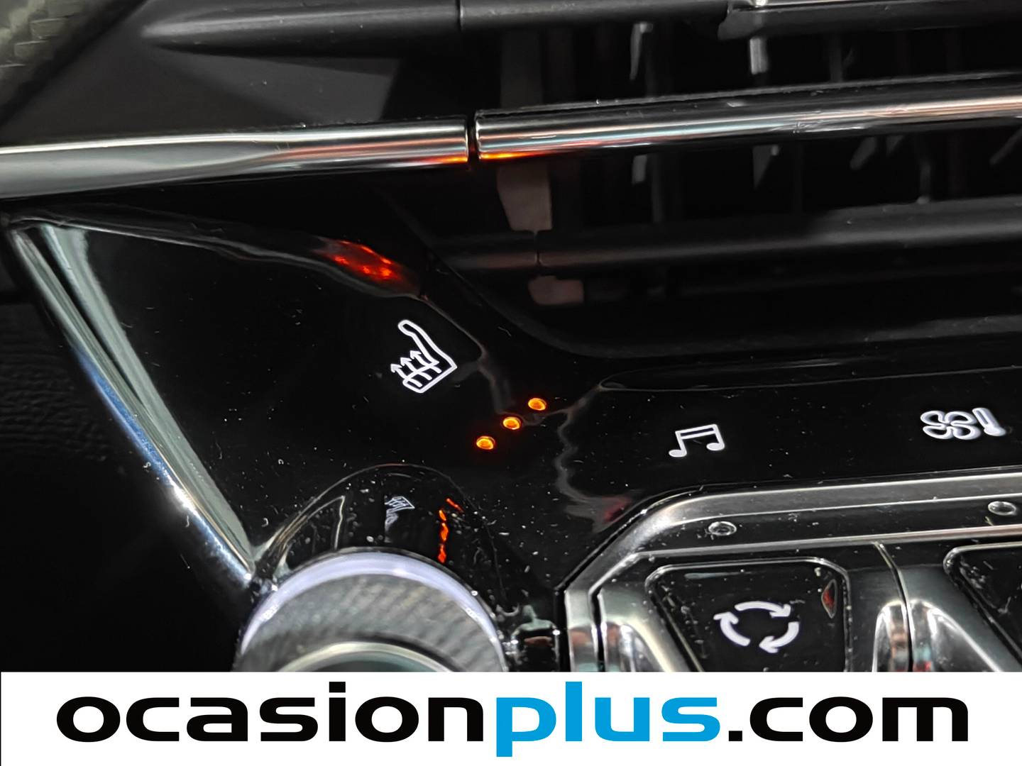 Foto Peugeot 2008 Peugeot 2008 BlueHDI 130 S&S GT Pack EAT8 (130 CV)