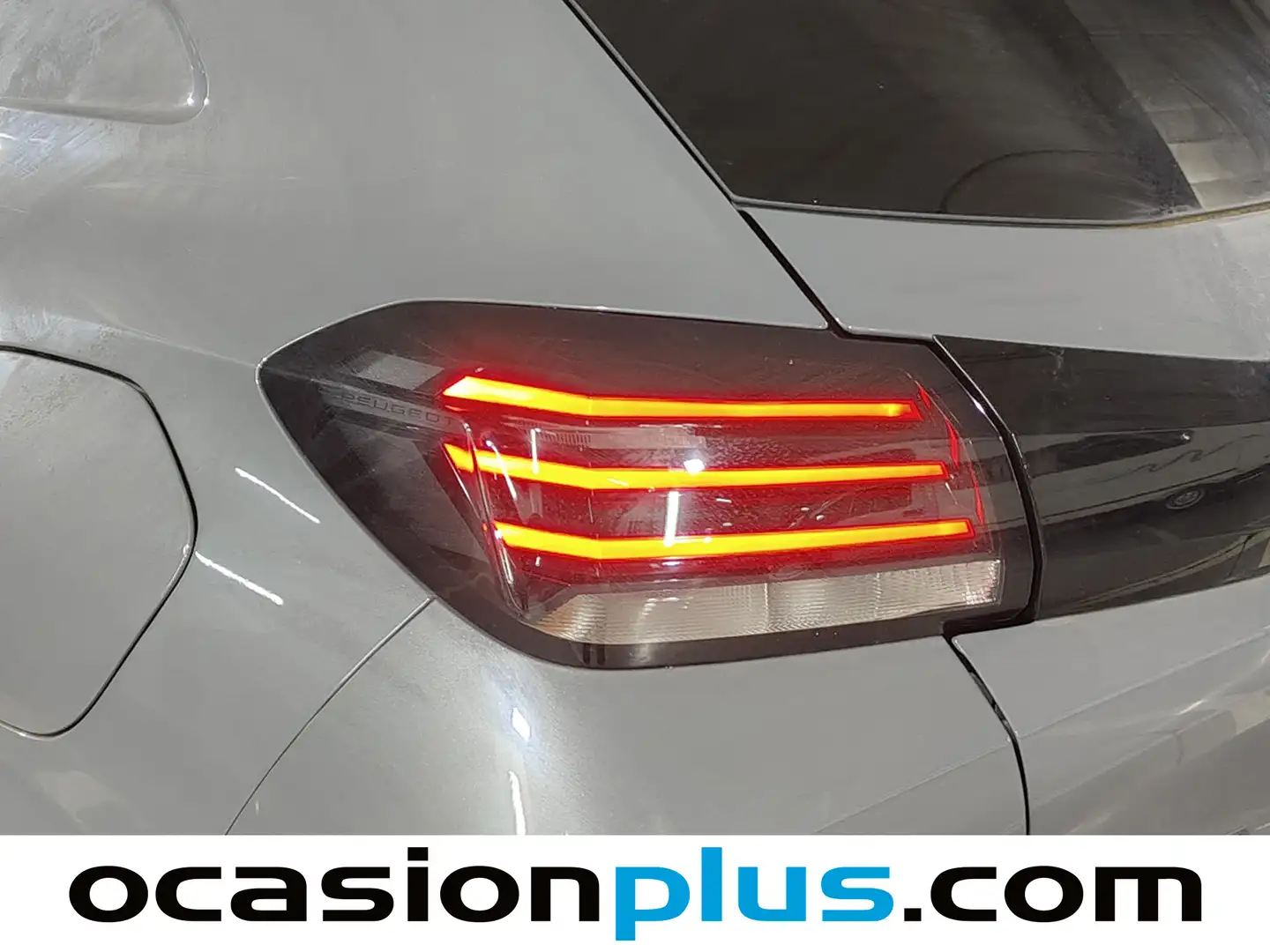 Foto Peugeot 208 Peugeot 208 PureTech 100 Allure (100 CV)