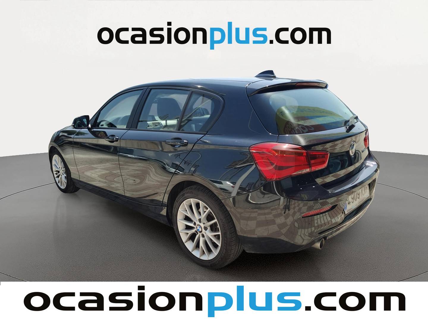 Foto trasera BMW Serie 1 BMW Serie 1 118d (150 CV) izquierda
