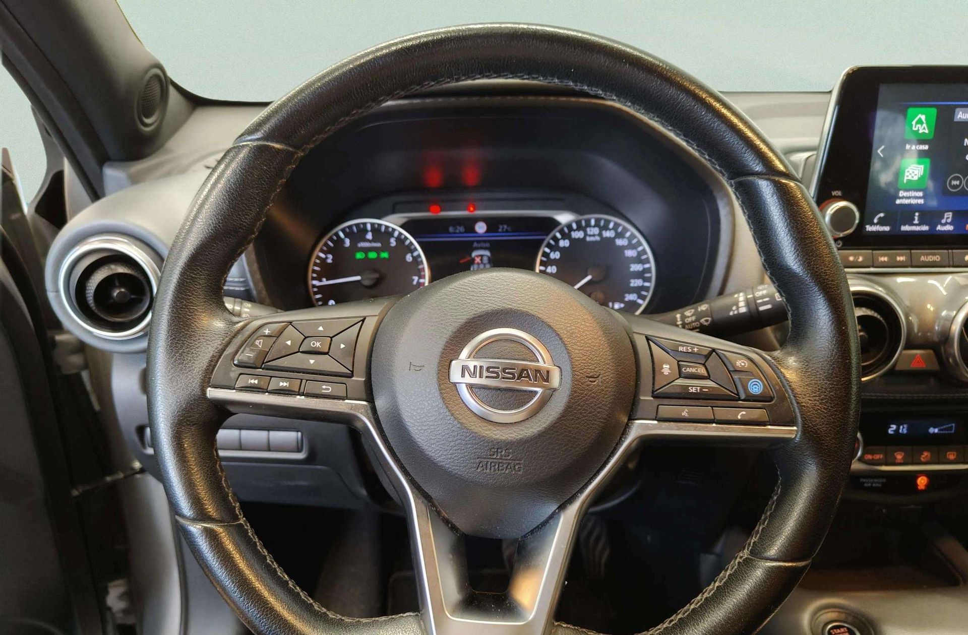 Nissan Juke DIG-T Tekna - foto 18