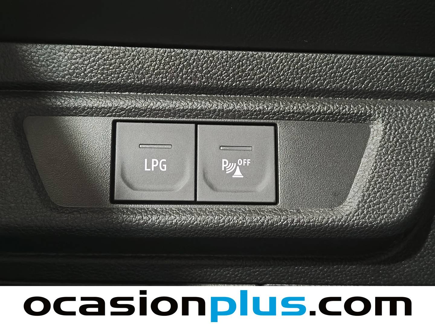 Extras y acabados del Dacia Sandero Dacia Sandero Essential (100CV) ECO-G