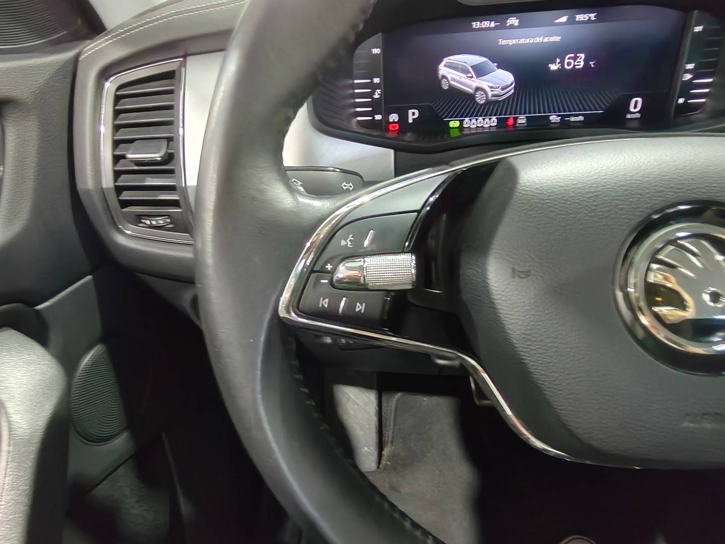 Skoda Kodiaq Skoda Kodiaq 1.5 TSI Ambition 4x2 DSG (150 CV) 7 Plazas km 0
