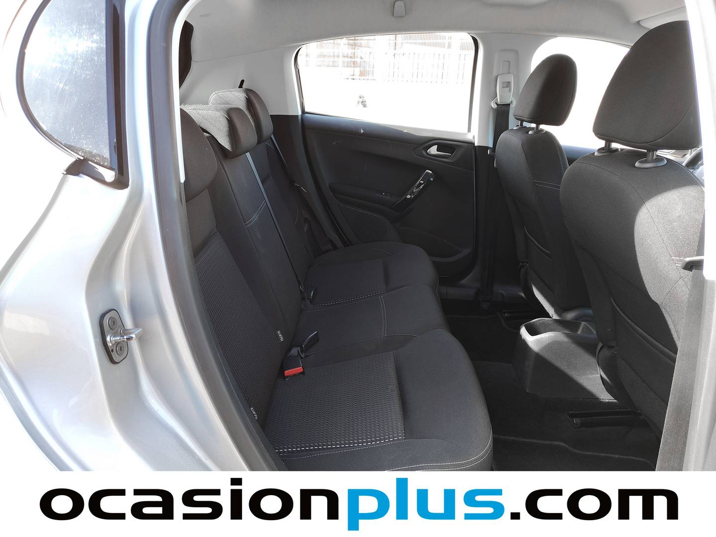 Peugeot 208 Peugeot 208 1.2L PureTech Allure (110 CV) km 0