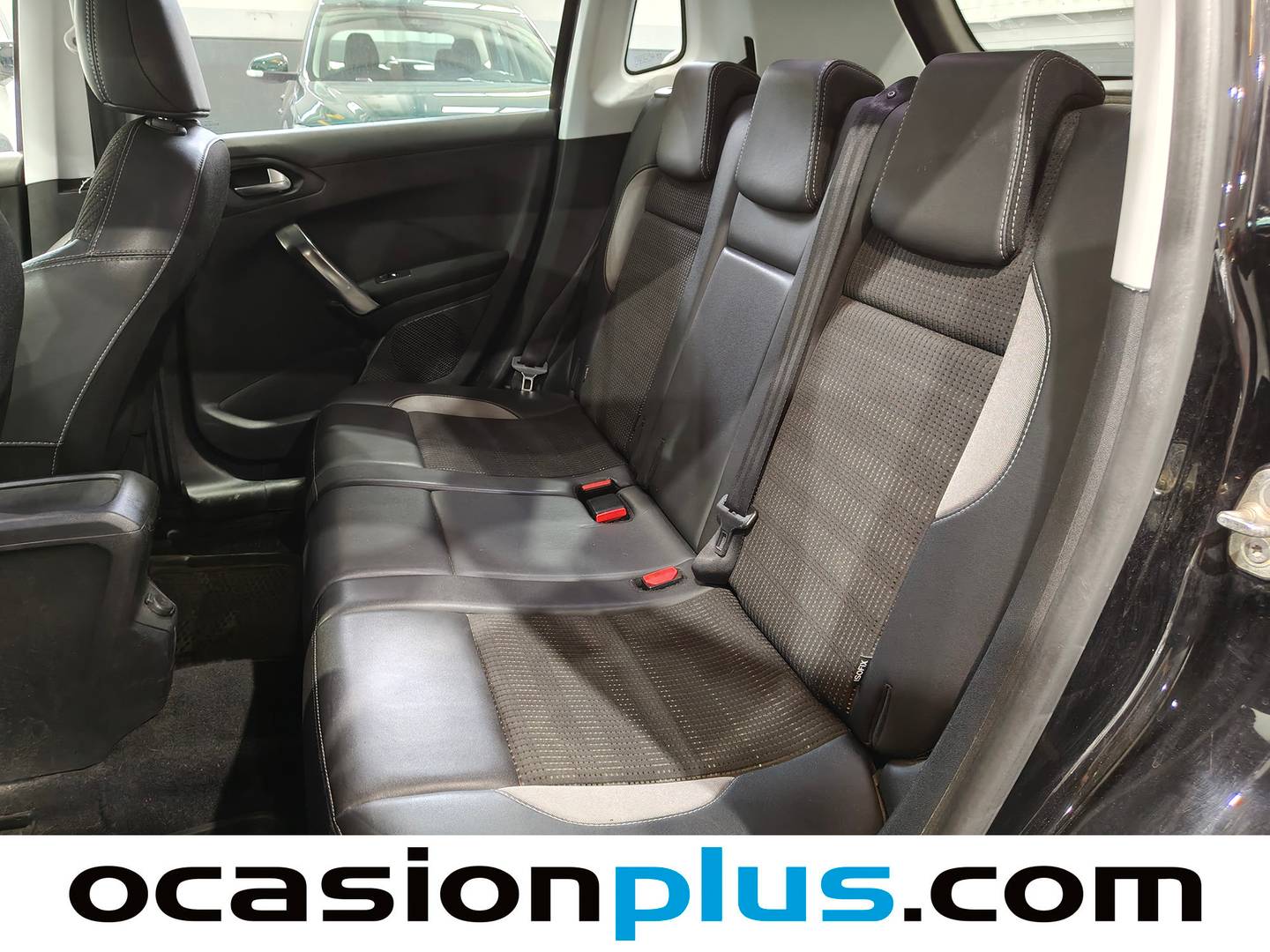 Foto asientos traseros Peugeot 2008 Peugeot 2008 BlueHDi 120 S&S Allure (120 CV)