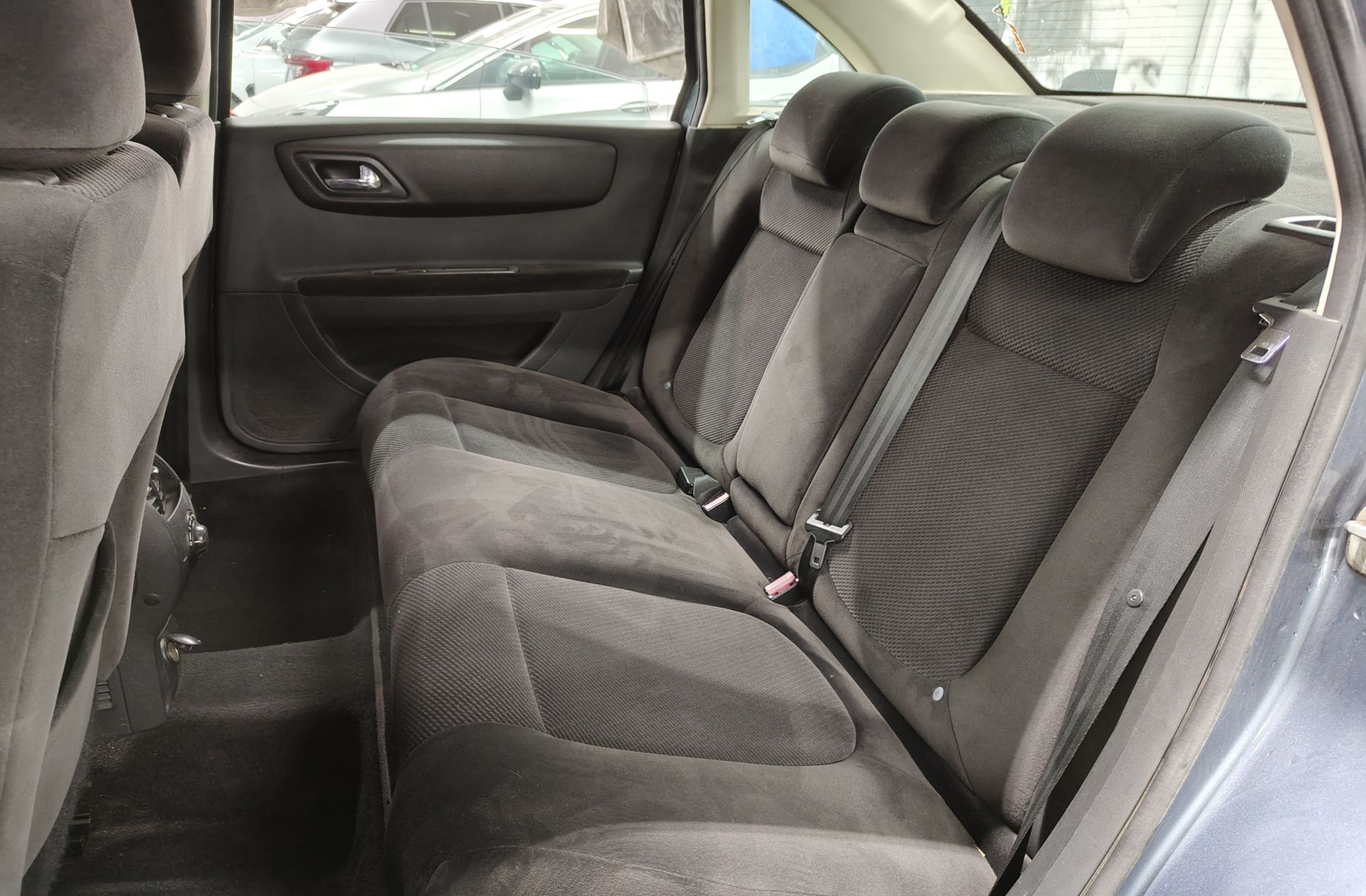Citroën C4 1.6 HDi FP Sedán Collection - foto 9