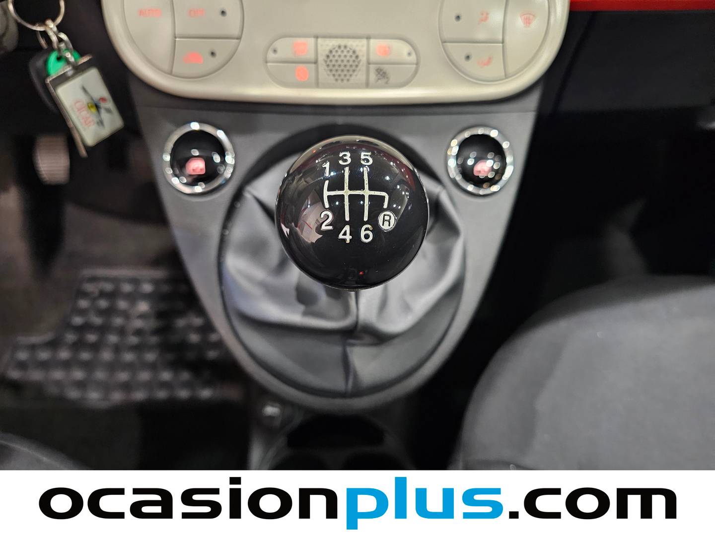 Fiat 500 Fiat 500 1.0 Hybrid Dolcevita (70 CV) de segunda mano