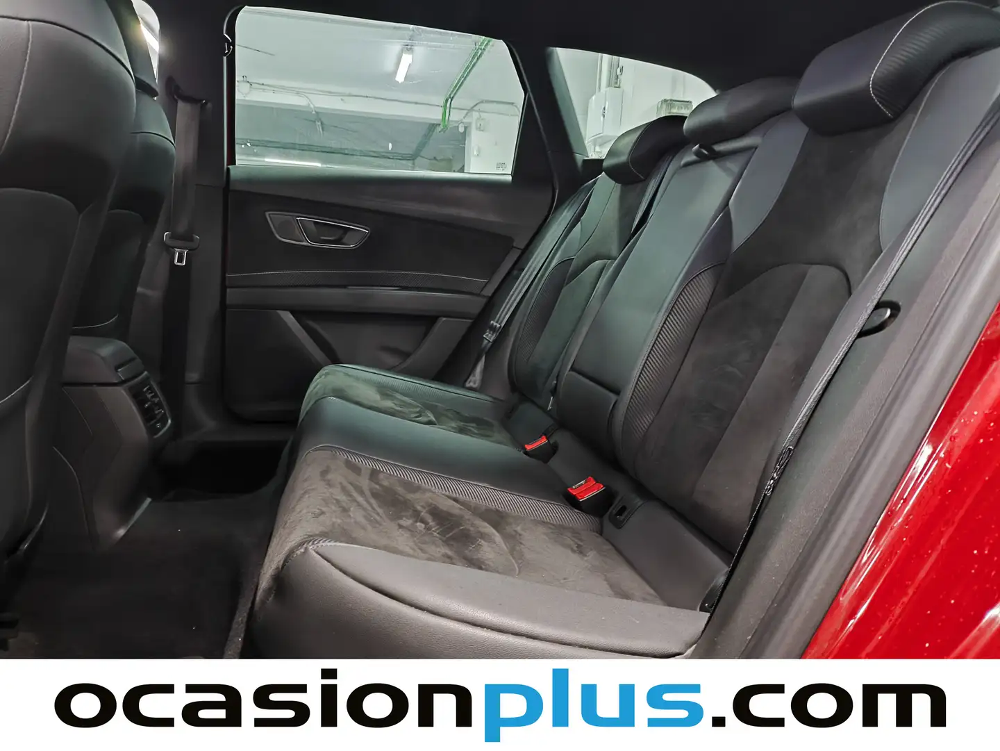 Foto Seat León SEAT León ST ST 2.0 TSI S&S Cupra DSG (300 CV)