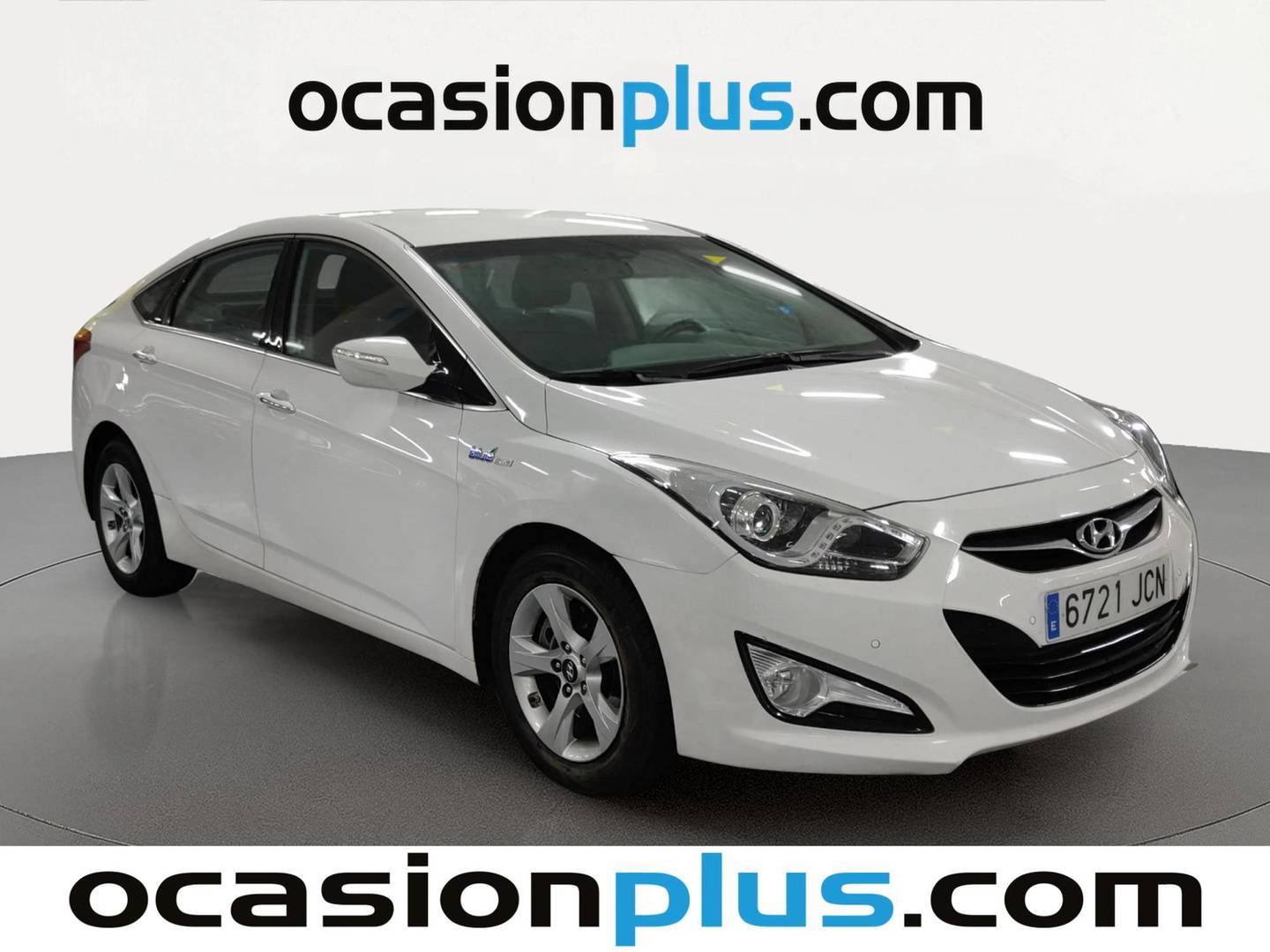 Foto delantera Hyundai i40 Hyundai i40 1.7 CRDI BlueDrive Tecno (136 CV) derecha