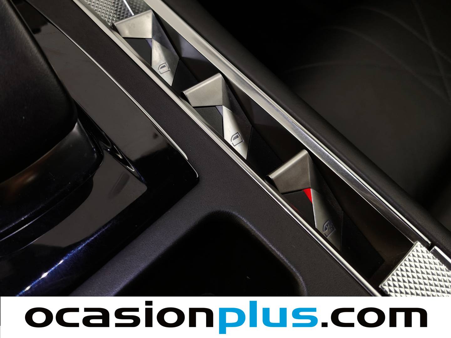 DS DS 7 Crossback E-Tense DS DS7 Crossback E-Tense 300 Grand Chic 4WD Auto (300 CV) automático